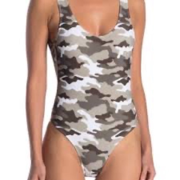 KENDALL and Kylie Camo One Piece Low Back Swimsuit - Picture 1 of 8